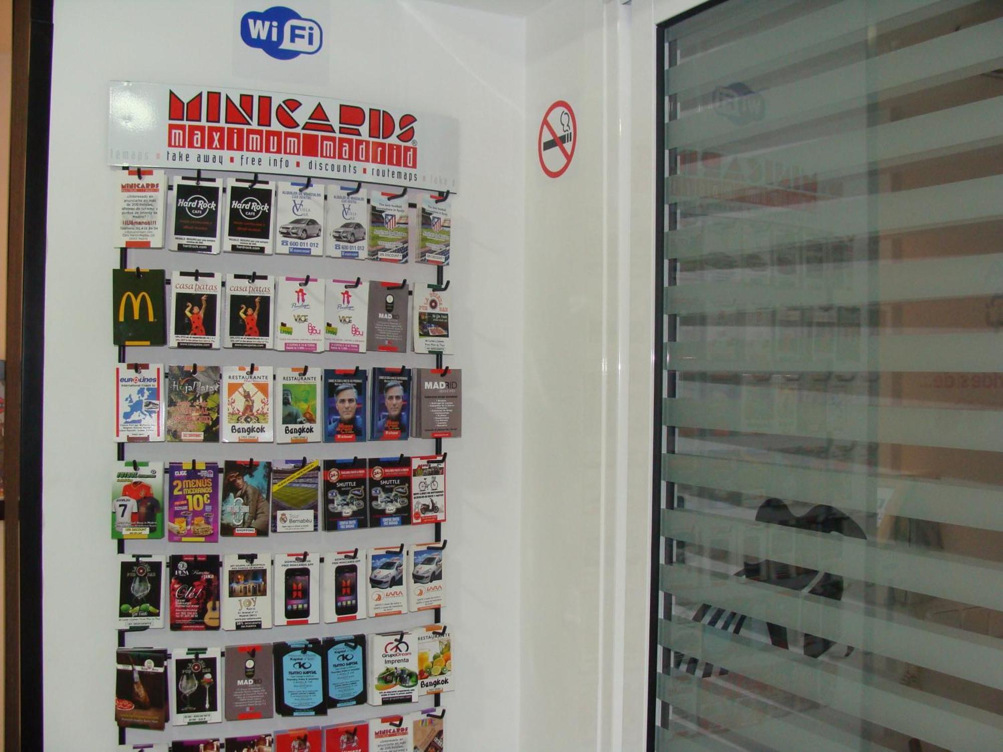 Hostal Jq Madrid 1 Exterior photo